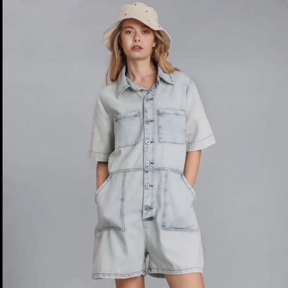 UMGEE UTILITY CARGO DENIM ROMPER BUTTON DOWN POCKETS SIZE MEDIUM NWT - Picture 1 of 6